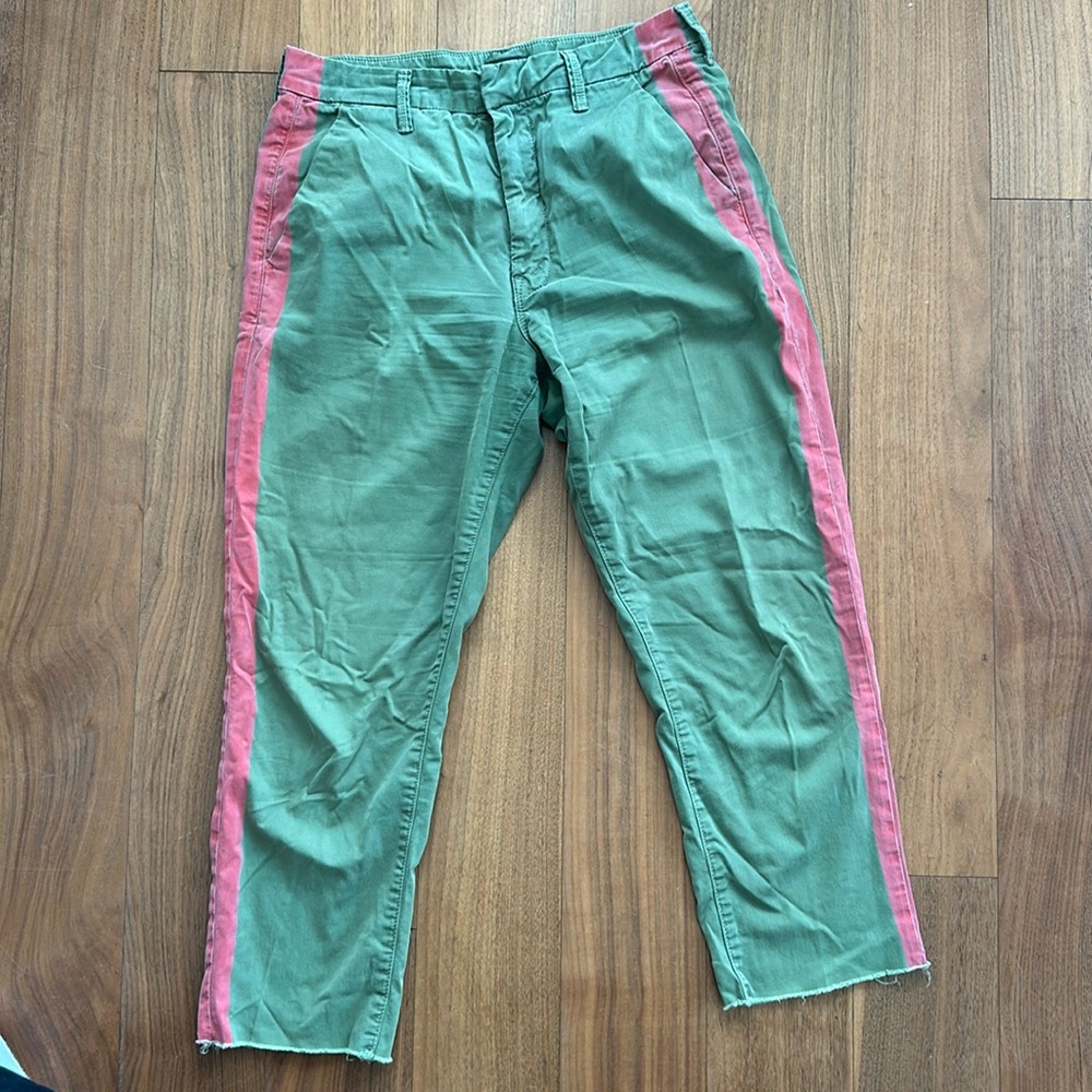 Mother Cropped Cargo Pants - Edgy & Cool!